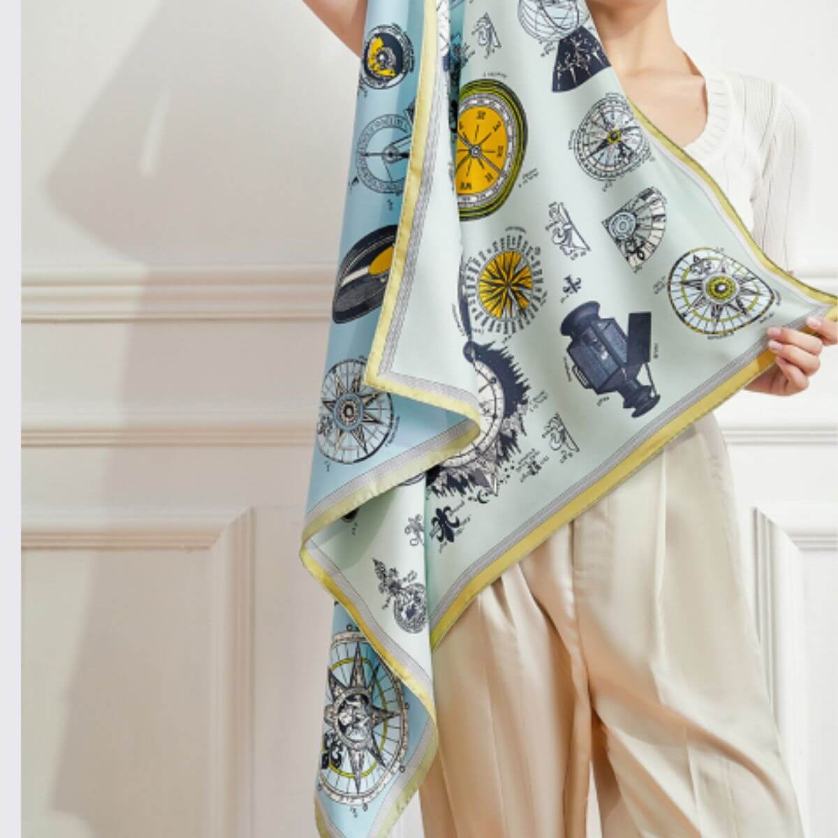 Foulard en soie - Voyage (90×90 cm)