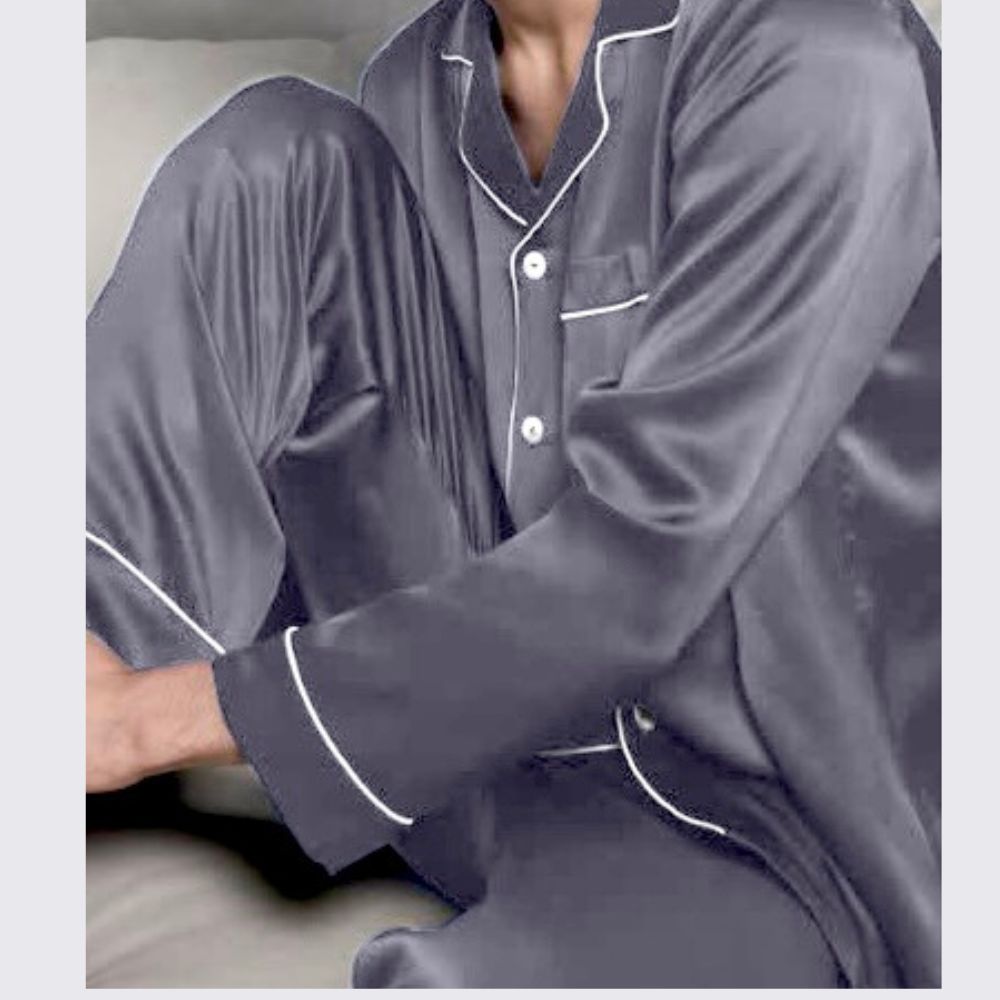Men's silk pyjamas