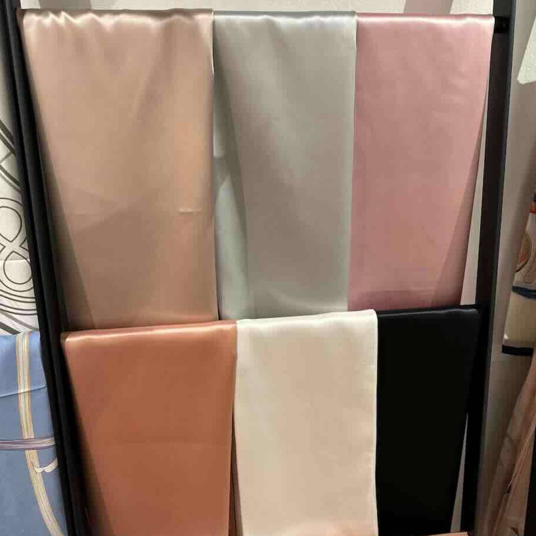 Foulard en soie unie